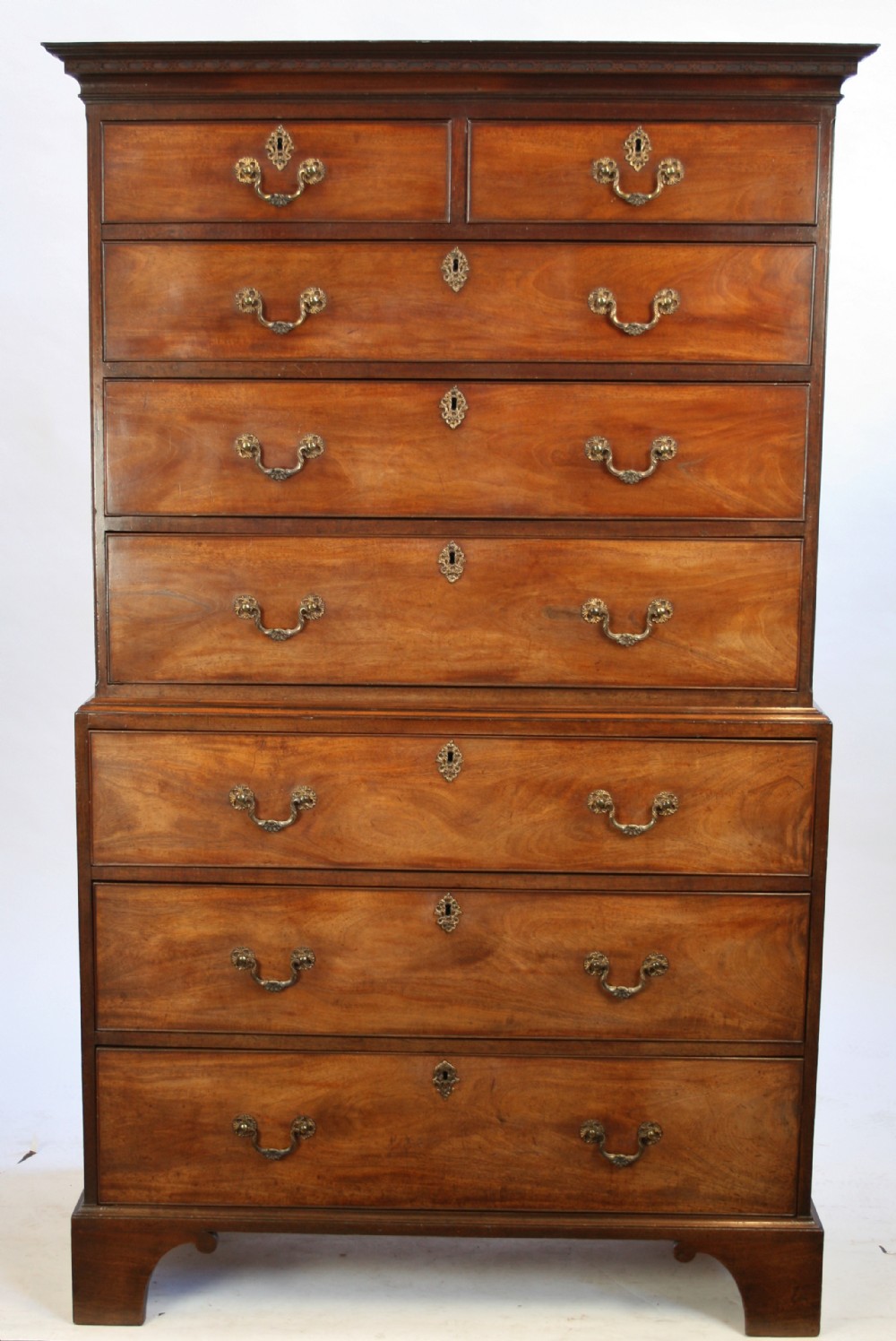 Fine Quality George 111 Mahogany Chest on Chest.