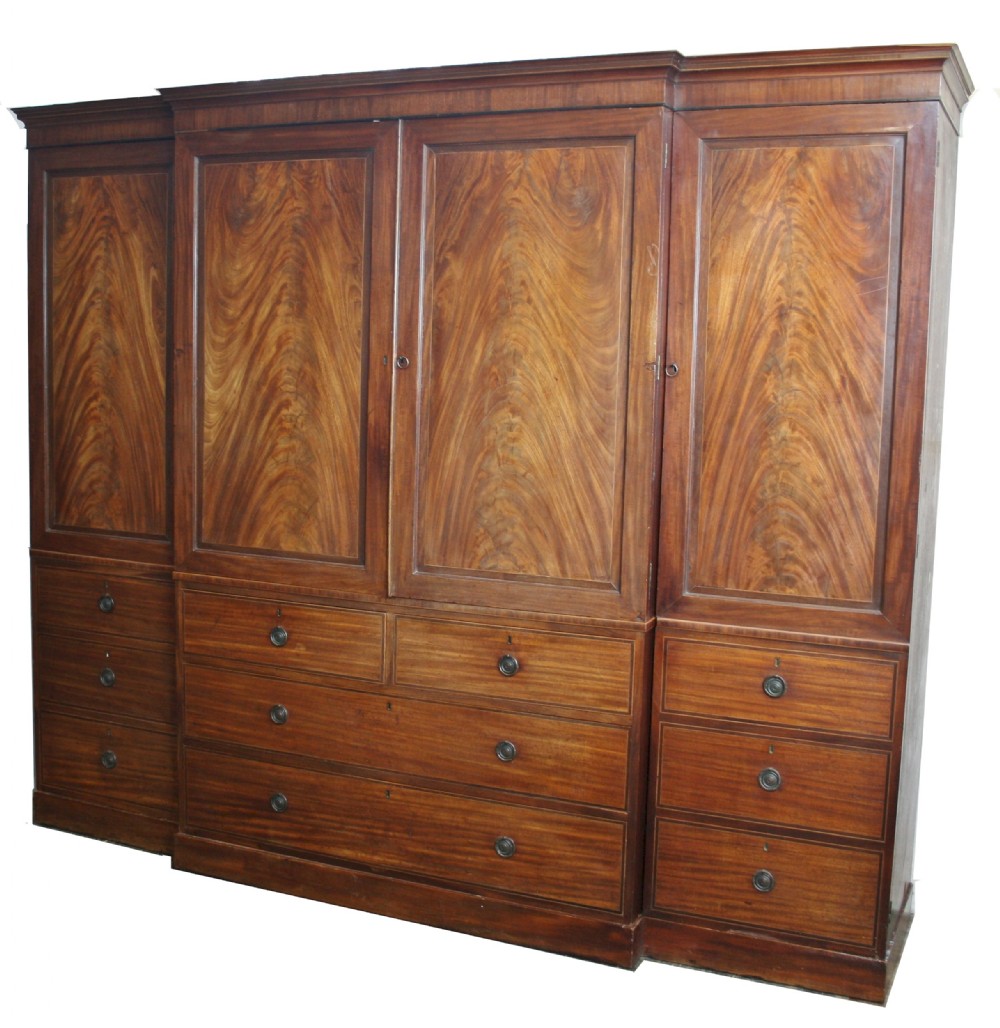 George 111 Mahogany 4 Door Breakfront Wardrobe.