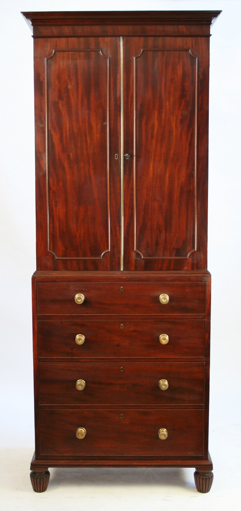 Fine George 111 Mahogany Narrow Linen Press.