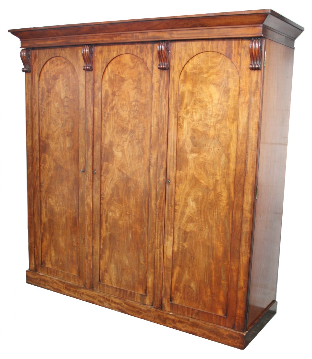 Fine Quality Early Victorian Mahogany 3 Door Fitted Wardrobe.