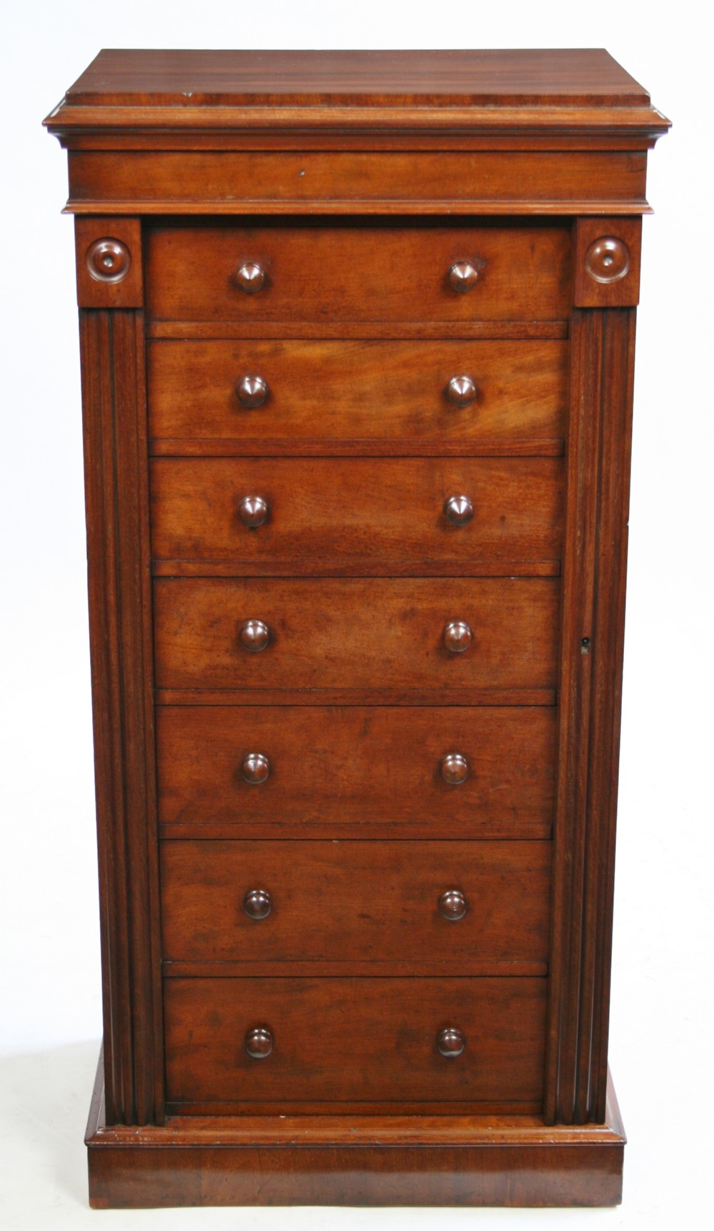 Victorian Mahogany 7 Drawer Wellington Chest