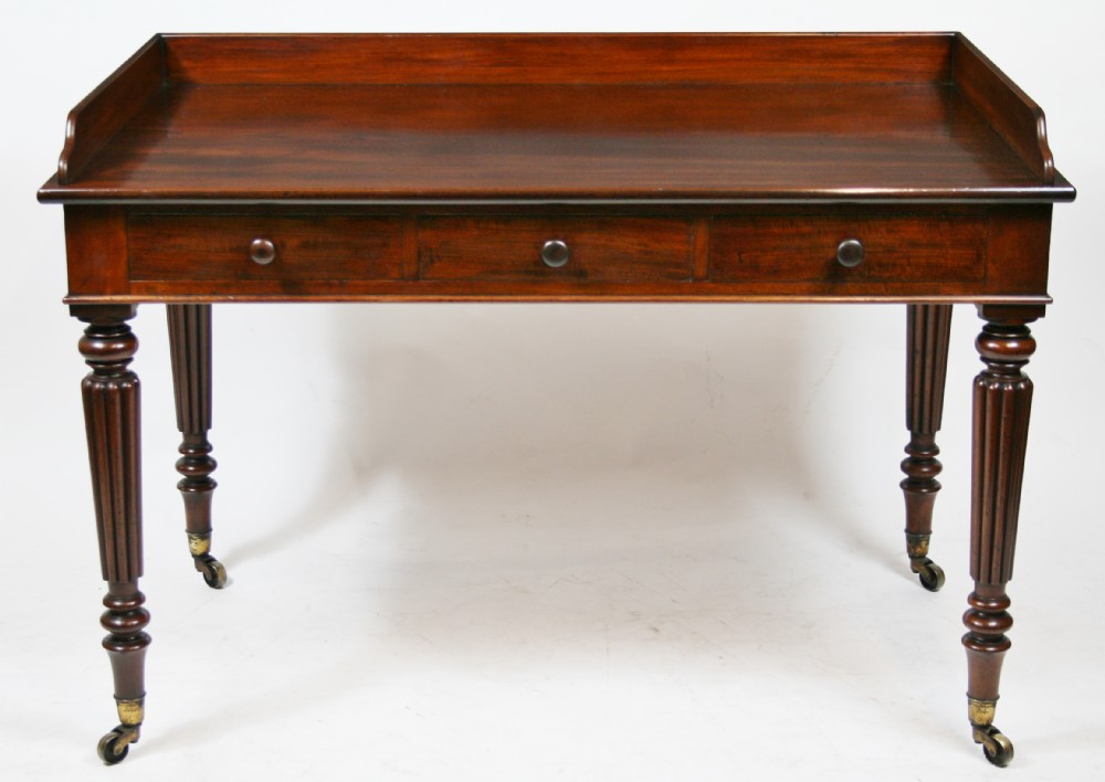 William1V Mahogany 3 Drawer Table by Gillows.