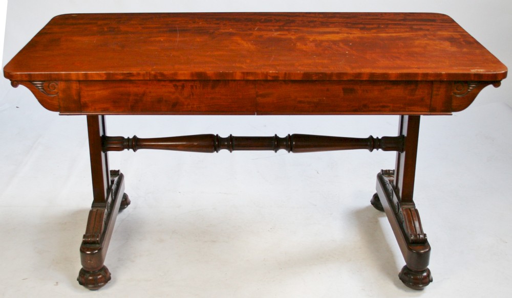 Good Quality William IV Mahogany 2 Drawer End Support Centre Table