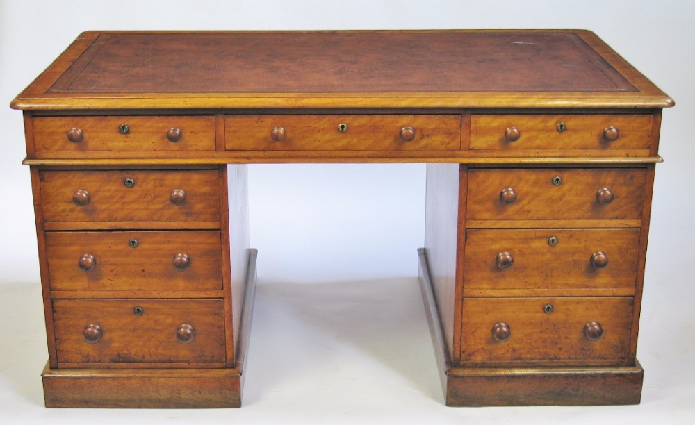 Early Victorian Satin Birch 3 Part Partners Kneehole Desk