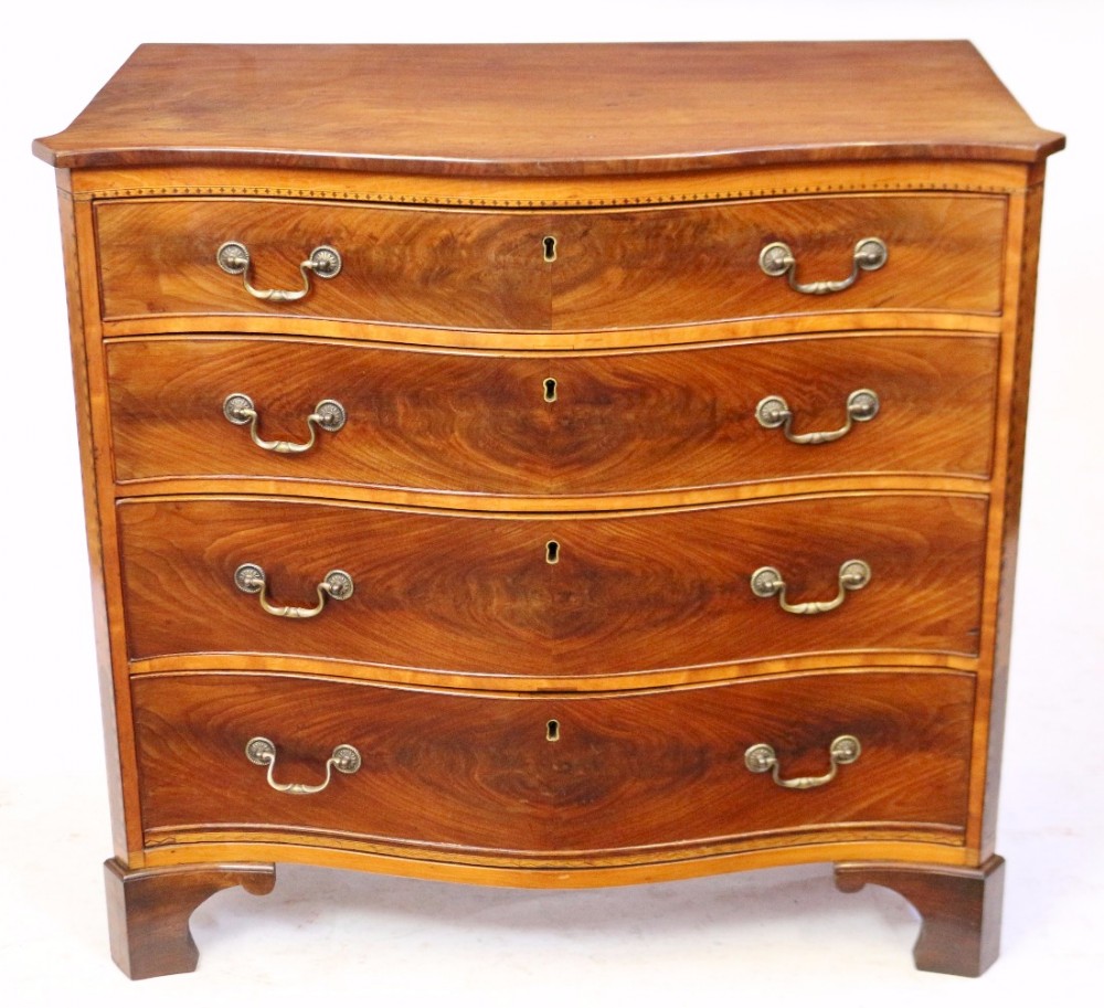 George 111 Mahogany & Satinwood 4 Drawer Serpentine Chest