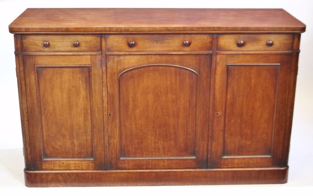 Victorian Mahogany 3 Door Side Cupboard