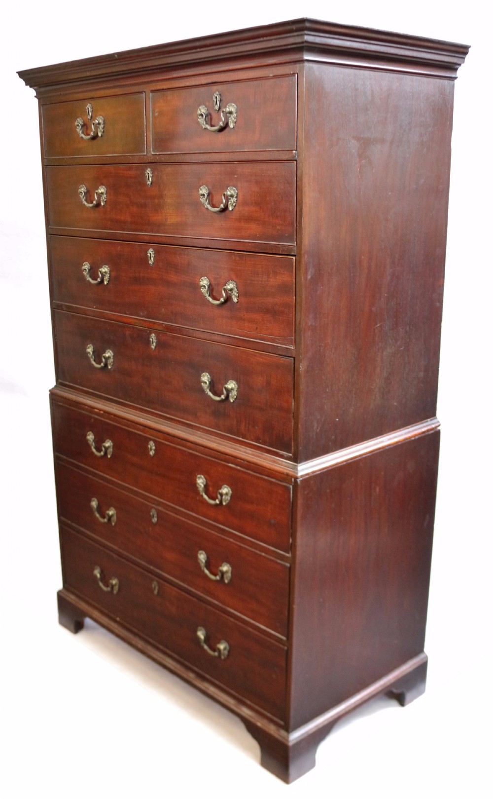 Fine Quality George 111 Mahogany Chest on Chest View III