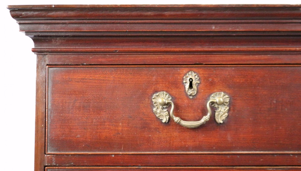 Fine Quality George 111 Mahogany Chest on Chest View IV