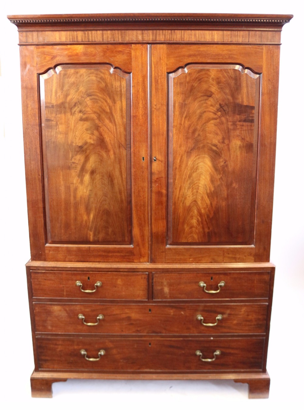 George 111 Mahogany Linen Press in the Manner of Gillows