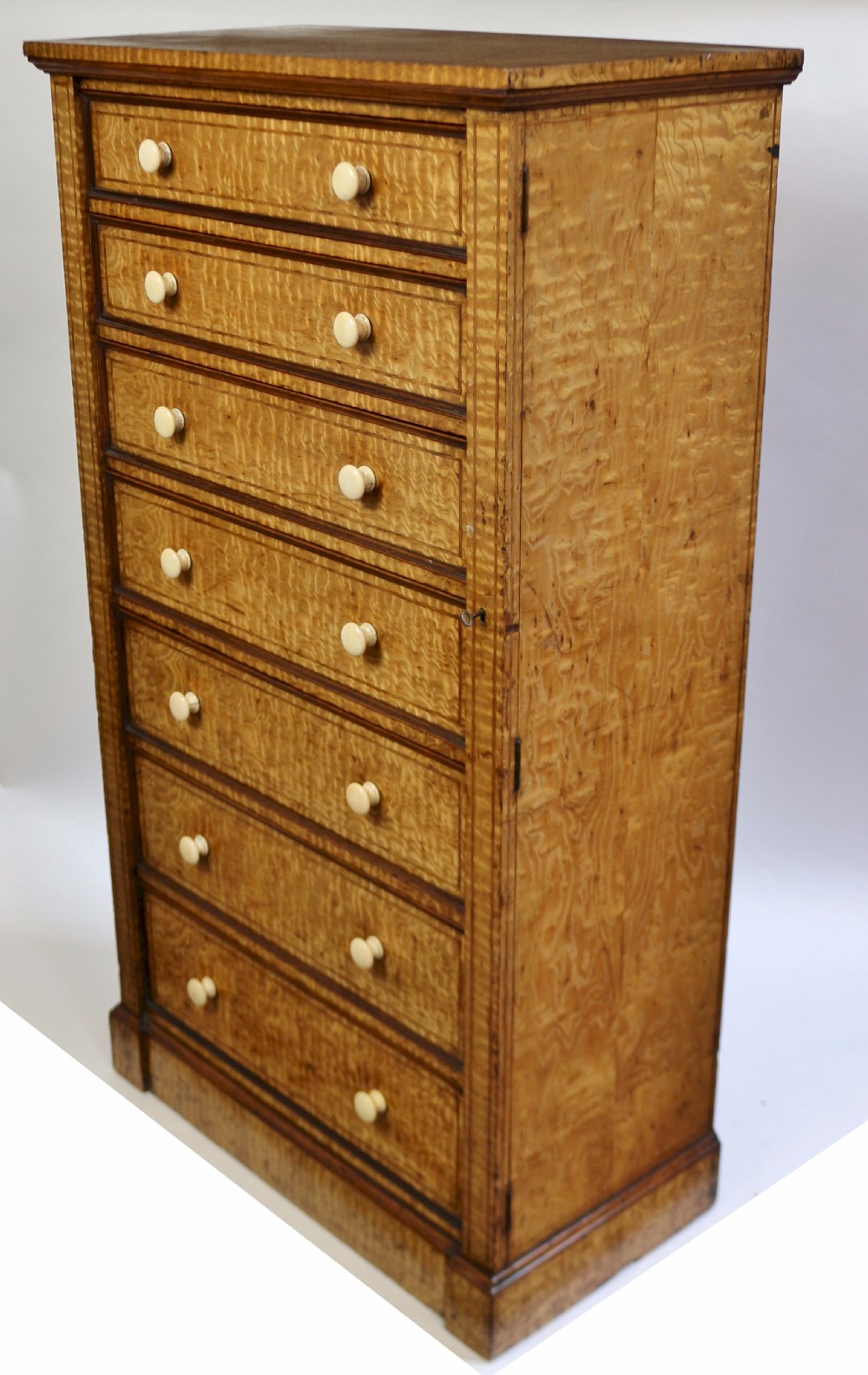 Fine Quality Early Victorian Hungarian Ash 7 Drawer Wellington Chest View III