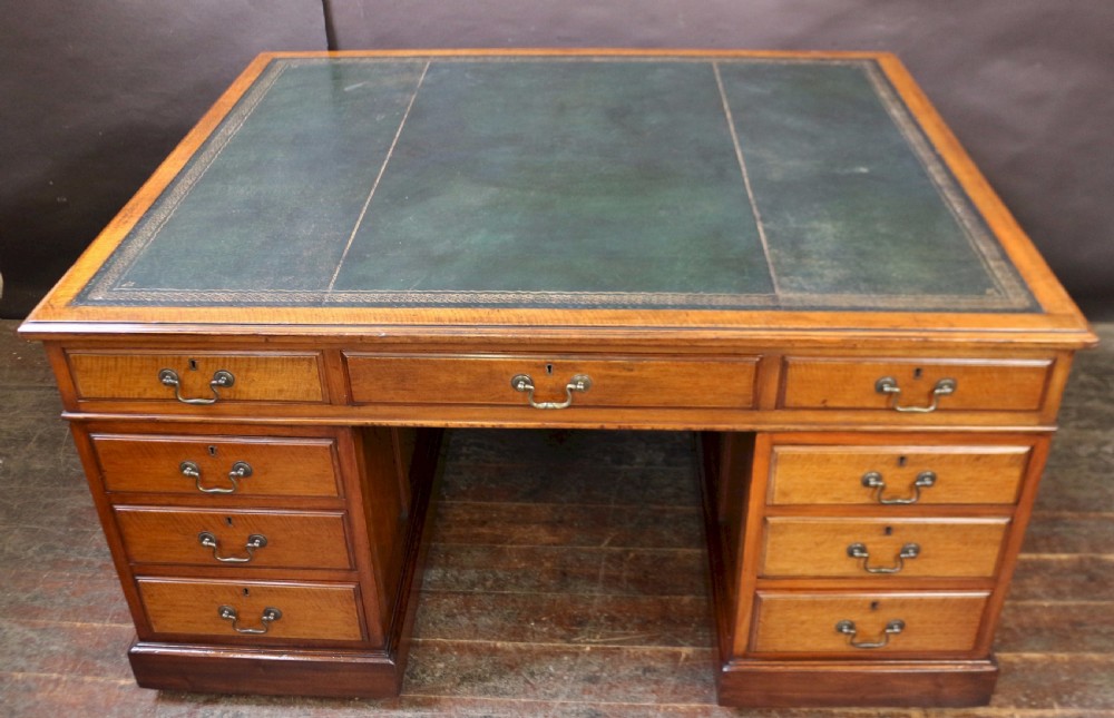 Late 19C Mahogany 3 Part 18 Drawer Partners Kneehole Desk View II