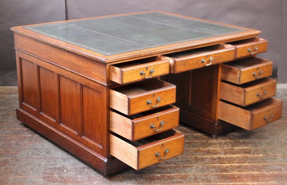 Late 19C Mahogany 3 Part 18 Drawer Partners Kneehole Desk View V