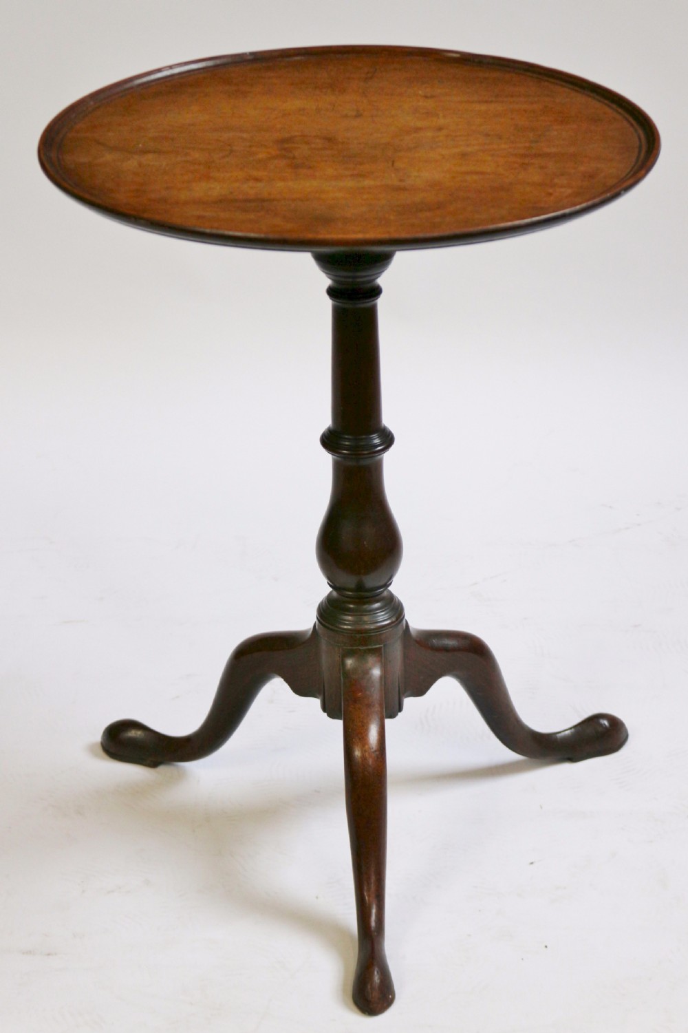 George 111 Mahogany Dished Tilt Top Tripod Wine Table