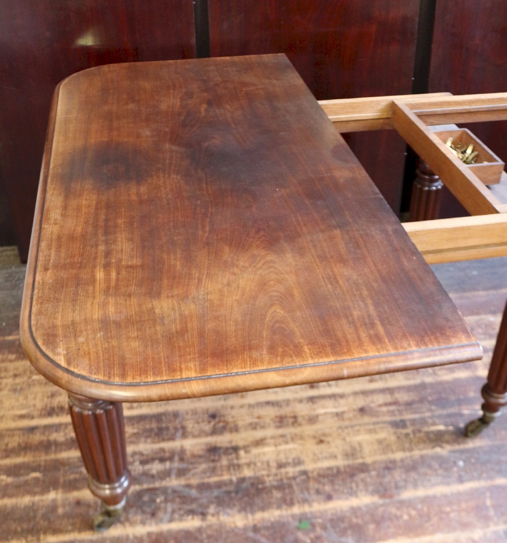 George IV Mahogany 'Imperial Action' Extending Dining Table.  View VIII