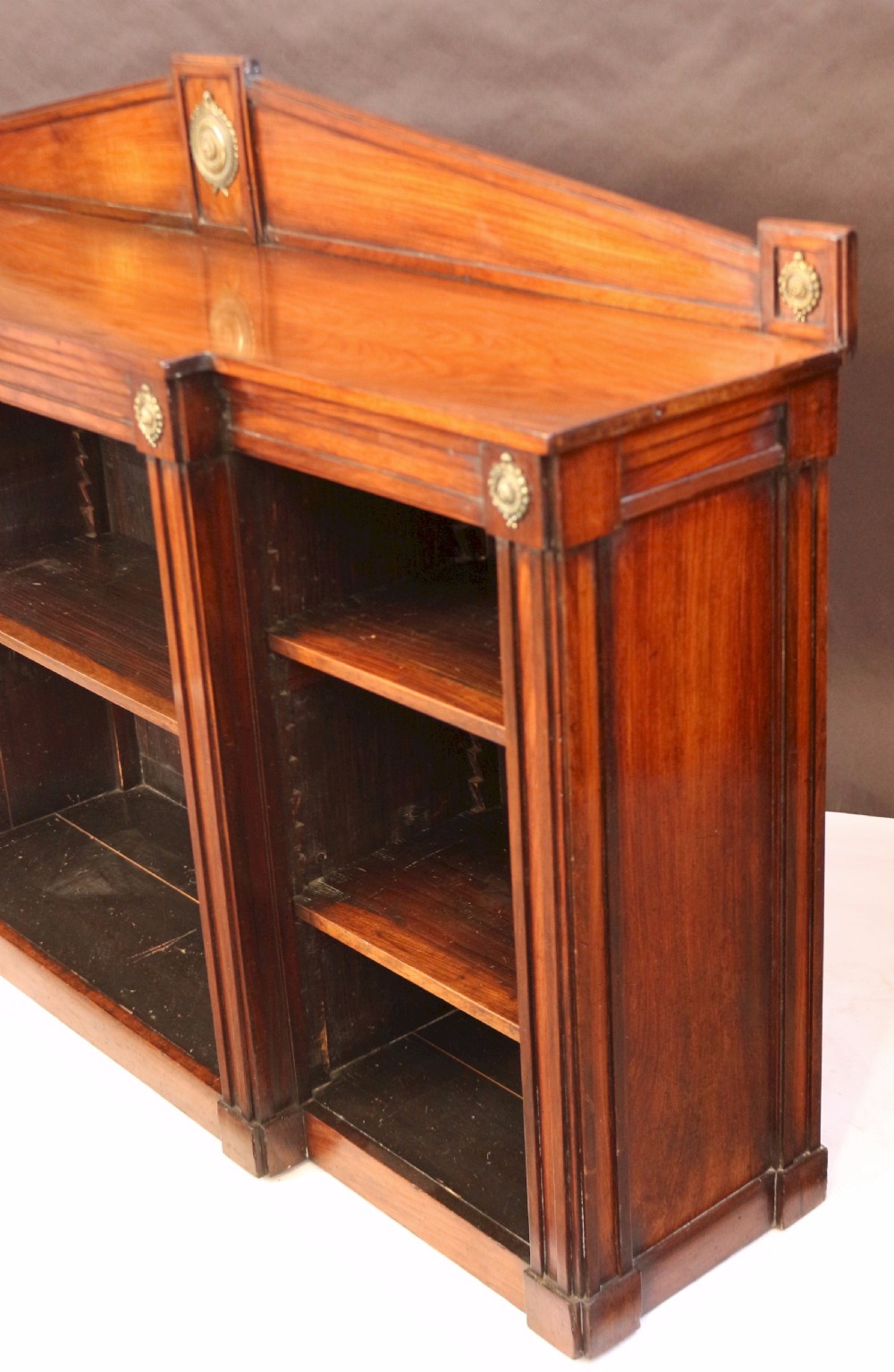 Early 19C Breakfront Open Dwarf Bookcase. View V
