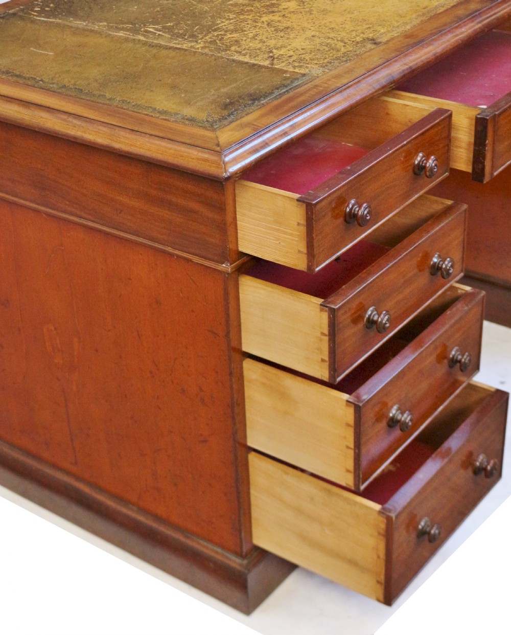 Fine Quality Early Victorian Mahogany 3 Part 4'6