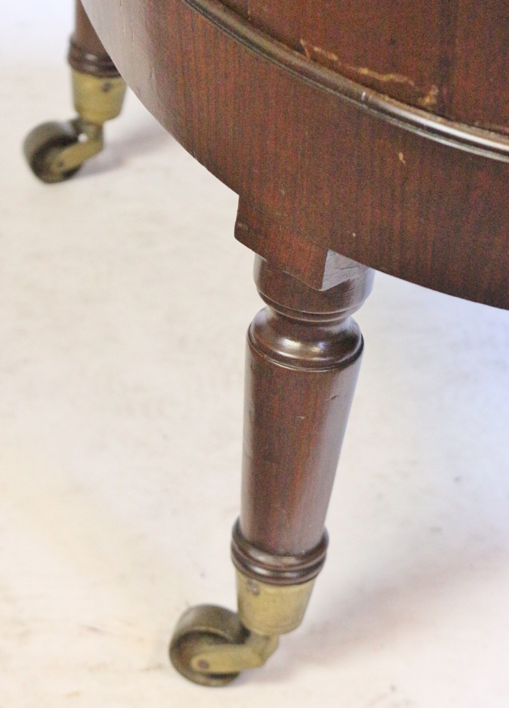 George 111 Mahogany Oval Wine Cooler on Turned Leg Stand View VII