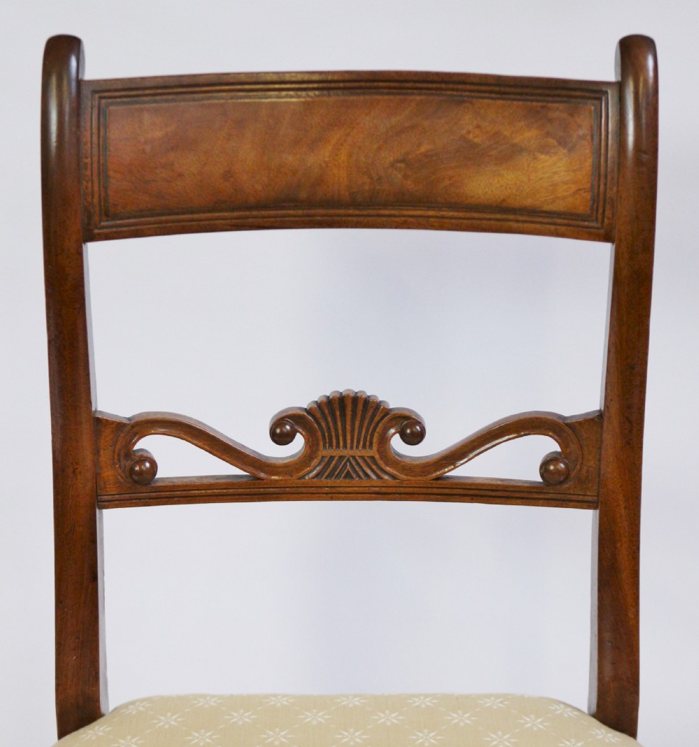 George 111 Mahogany Set of 6 & 2 Dining Chairs View VIII