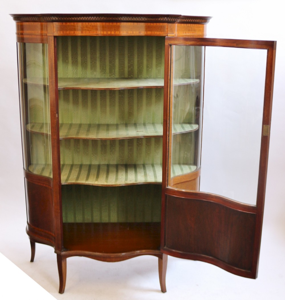 Edwardian Mahogany Serpentine Satinwood Banded Display Cabinet View II