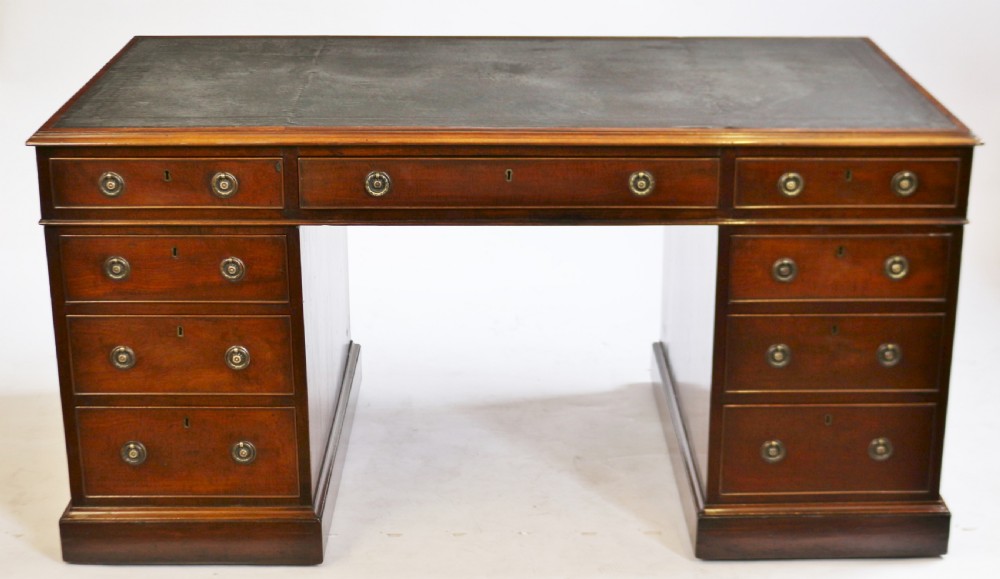 George 111 Mahogany 3 Part 9 Drawer Pedestal Kneehole Desk