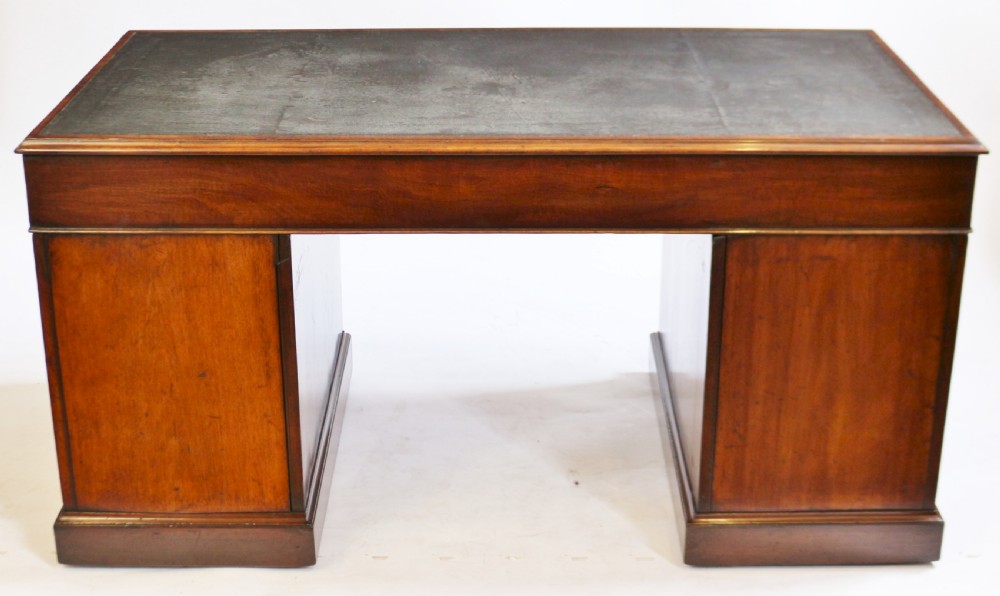 George 111 Mahogany 3 Part 9 Drawer Pedestal Kneehole Desk View V