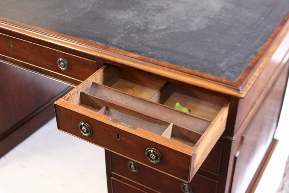 George 111 Mahogany 3 Part 9 Drawer Pedestal Kneehole Desk View X