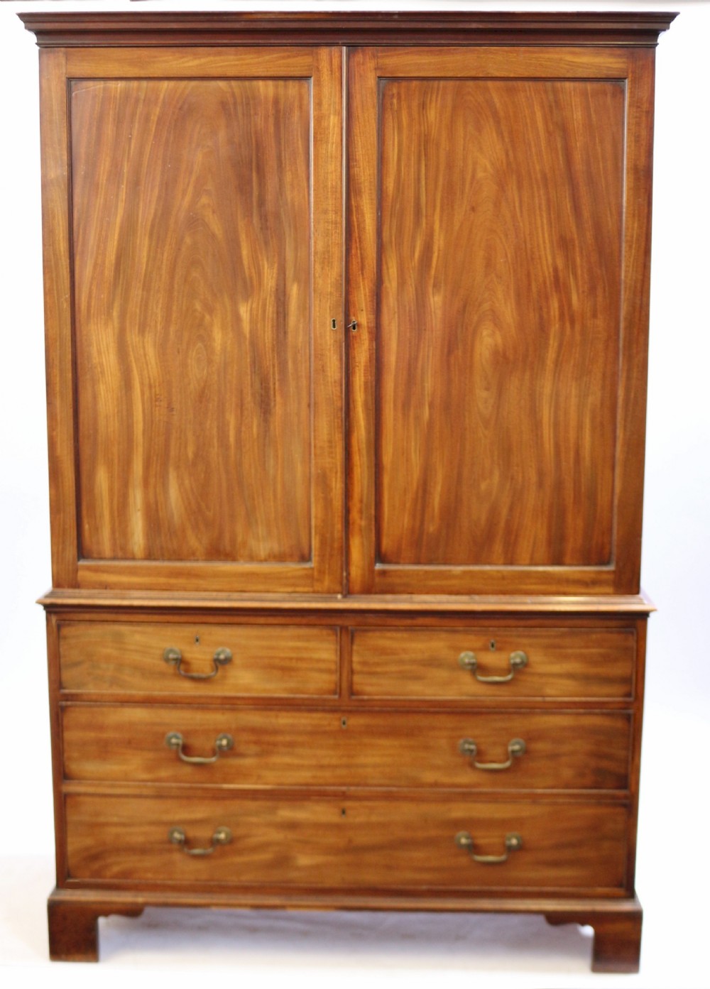 Fine George 111 Mahogany Linen Press with Sliding Trays