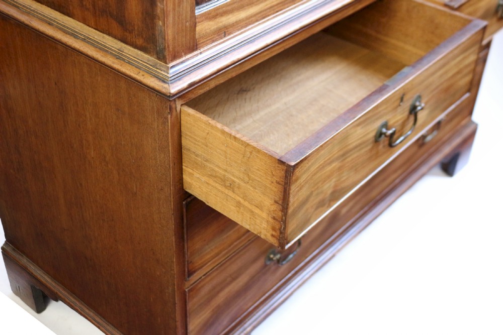 Fine George 111 Mahogany Linen Press with Sliding Trays View IX