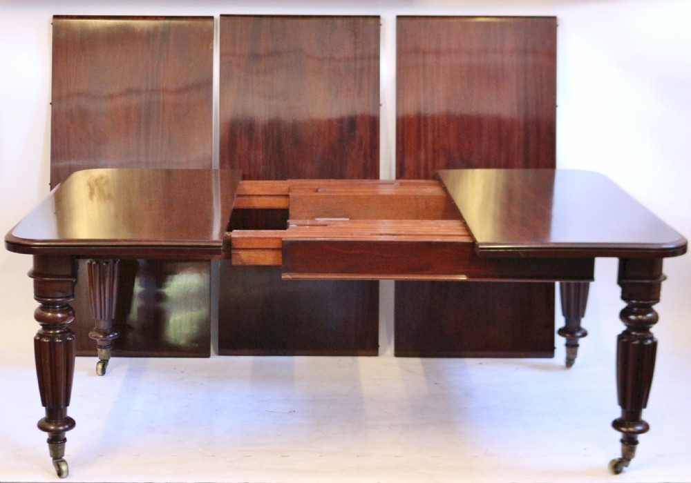 William 1V Mahogany 3 Leaf Extending Dining Table View VIII