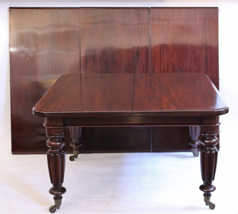William 1V Mahogany 3 Leaf Extending Dining Table View X
