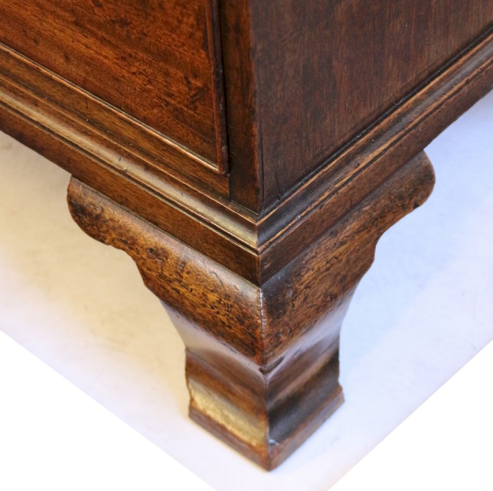 George 11 Mahogany Chest of 4 Long Drawers on O.G. Feet View VIII