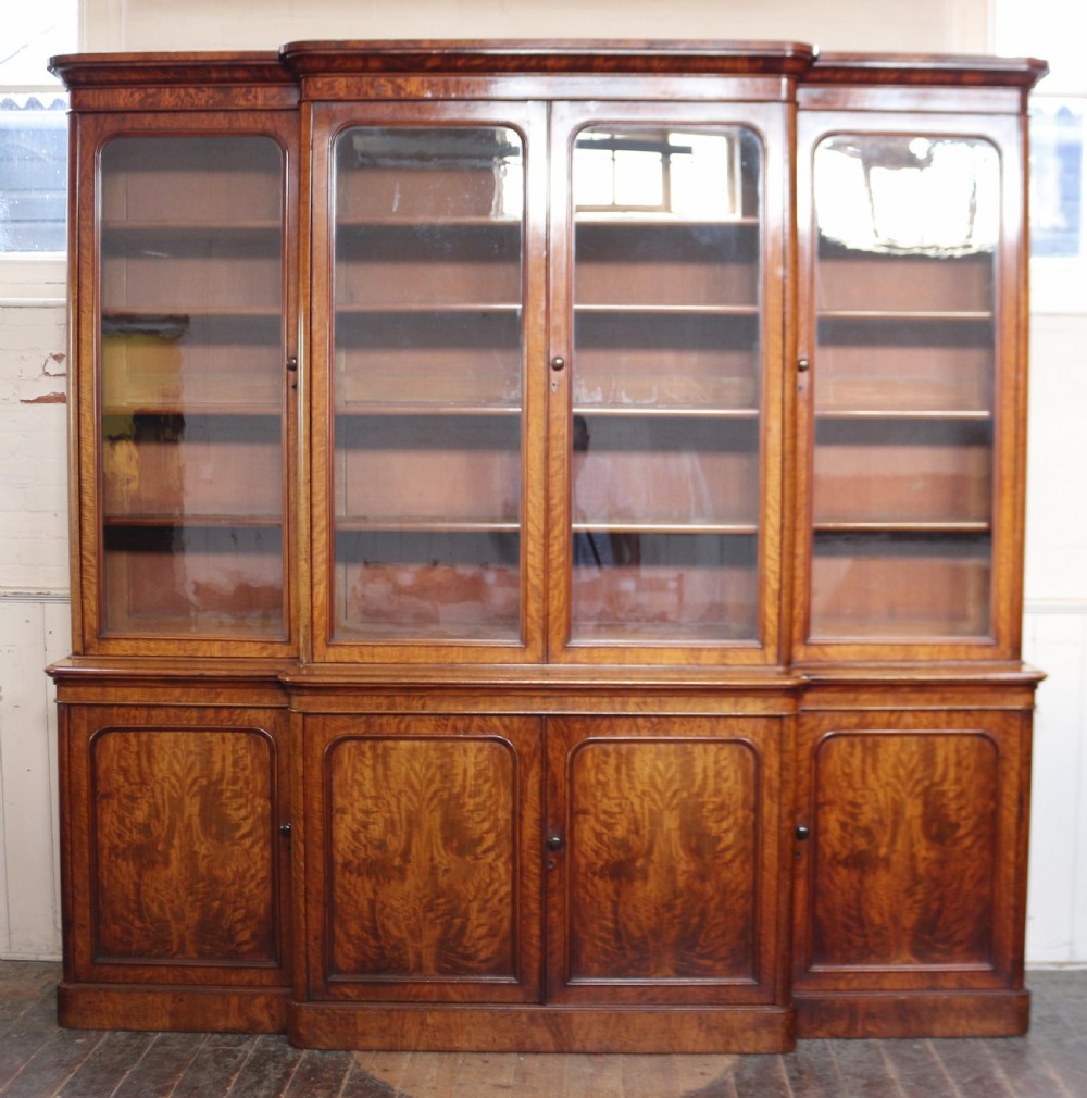 Good Quality Victorian Mahogany 4 Door Breakfront Bookcase View II
