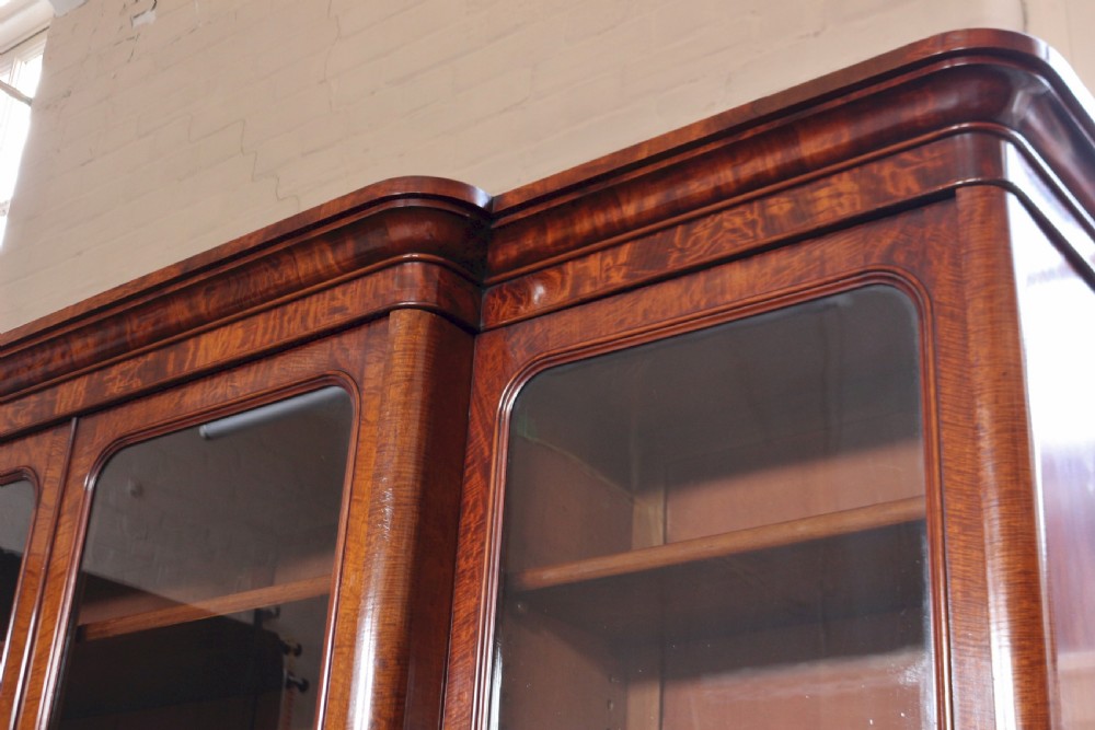 Good Quality Victorian Mahogany 4 Door Breakfront Bookcase View VII