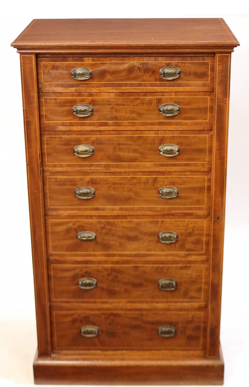 Good Quality Edwardian Mahogany Inlaid 7 Drawer Wellington Chest