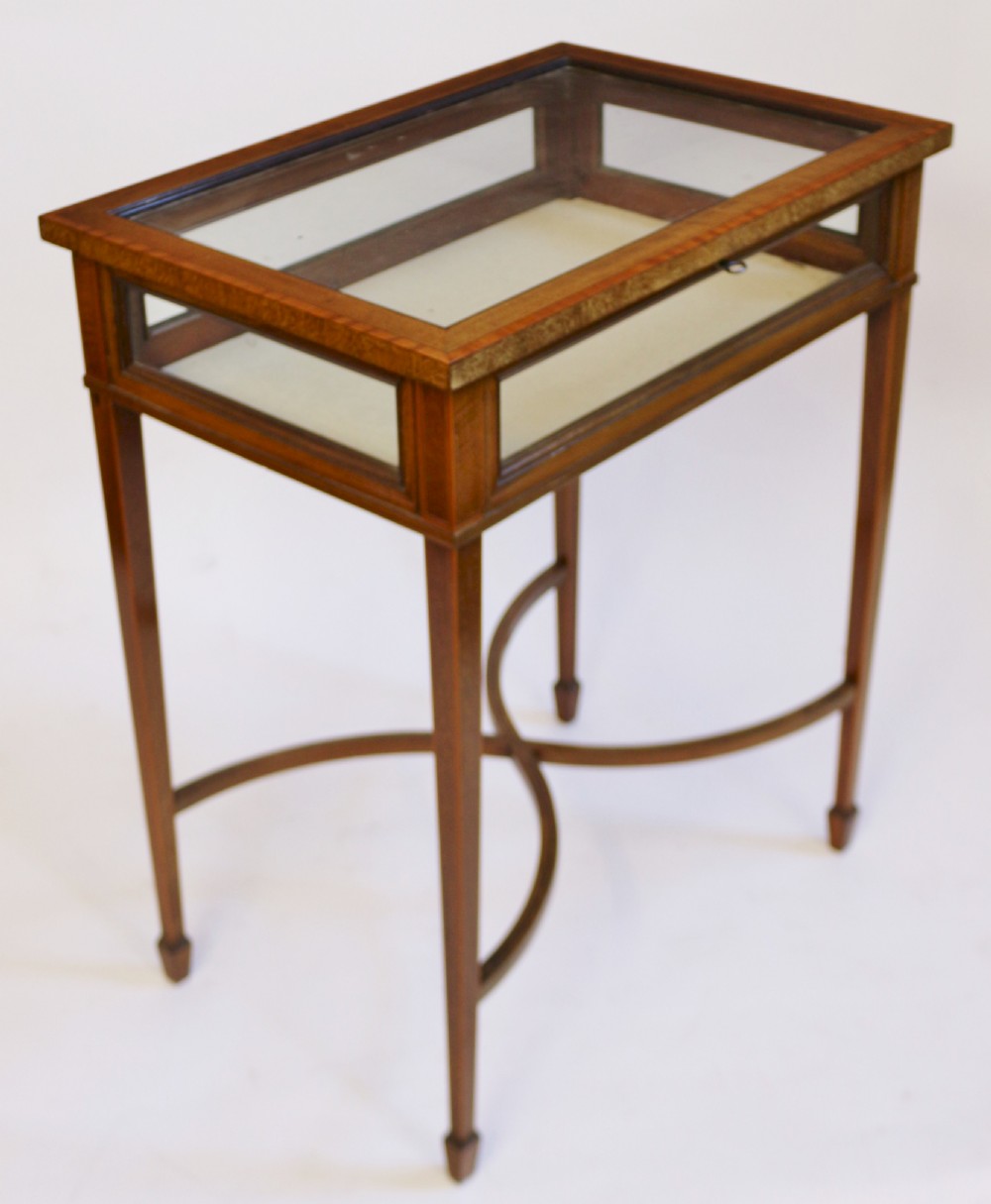 Edwardian Mahogany Inlaid Bijouterie Display Table View III