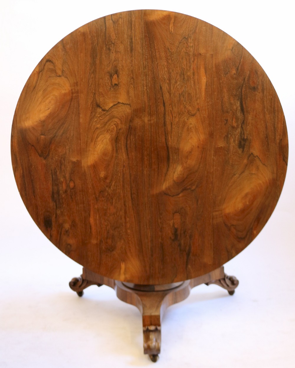William 1V Figured Rosewood Tilt Top Circular Centre Table