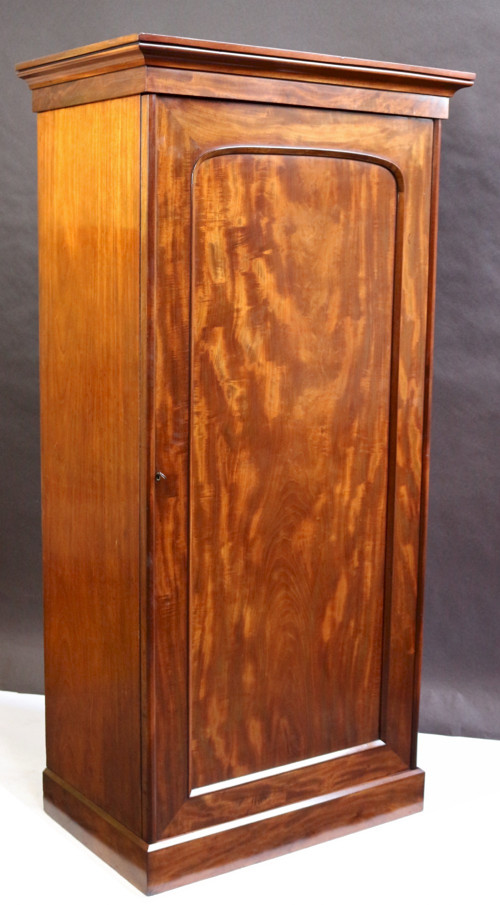 Fine Quality Victorian Mahogany 1 Door Wardrobe View V