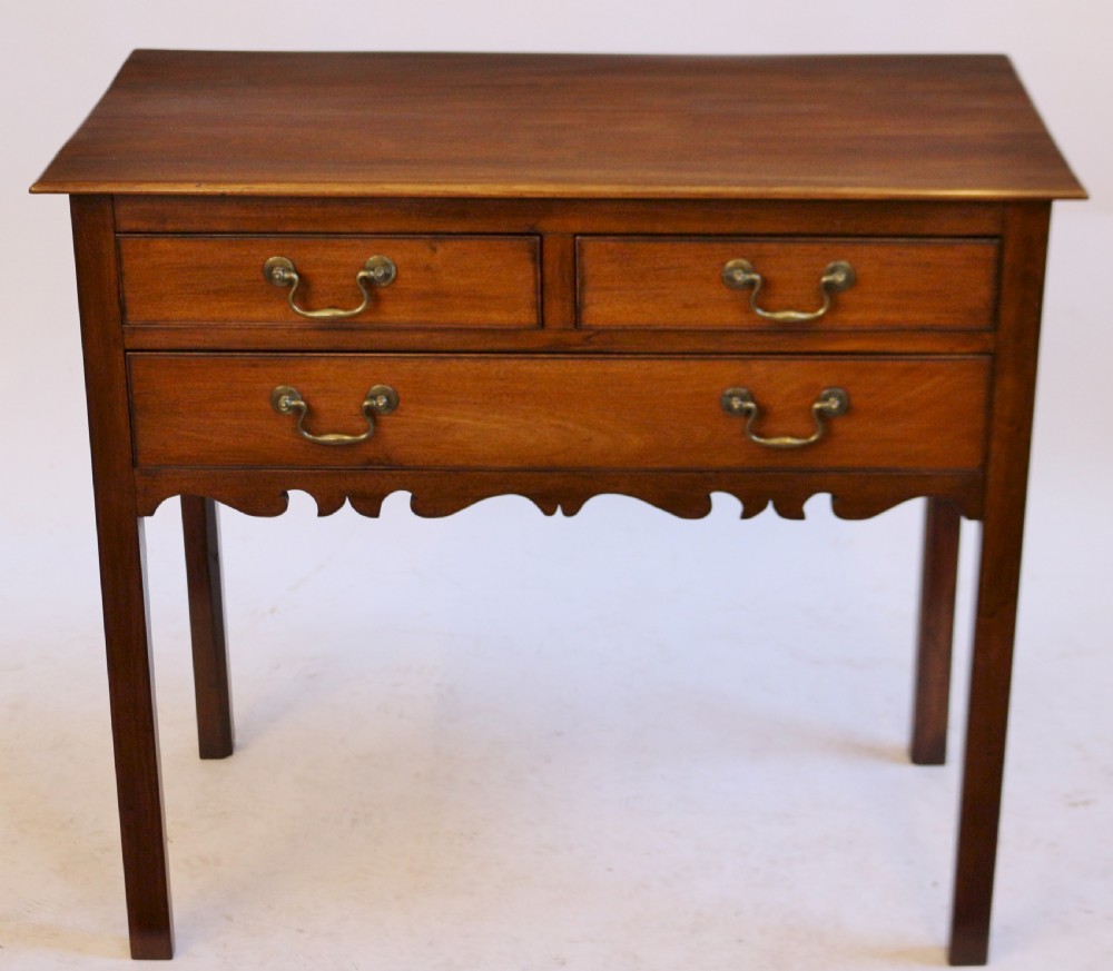 George 111 Mahogany 3 Drawer Lowboy Side Table