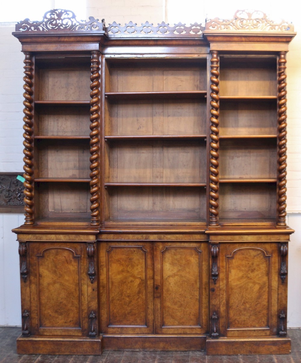 Victorian Large Figured Walnut Open Top Inverted Breakfront Bookcase