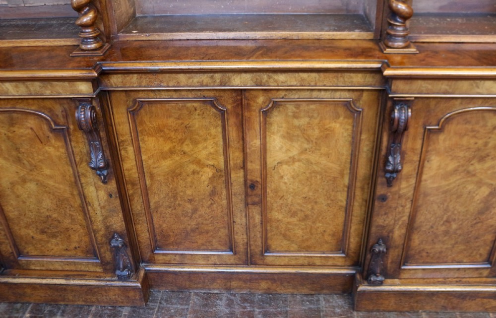 Victorian Large Figured Walnut Open Top Inverted Breakfront Bookcase View VI