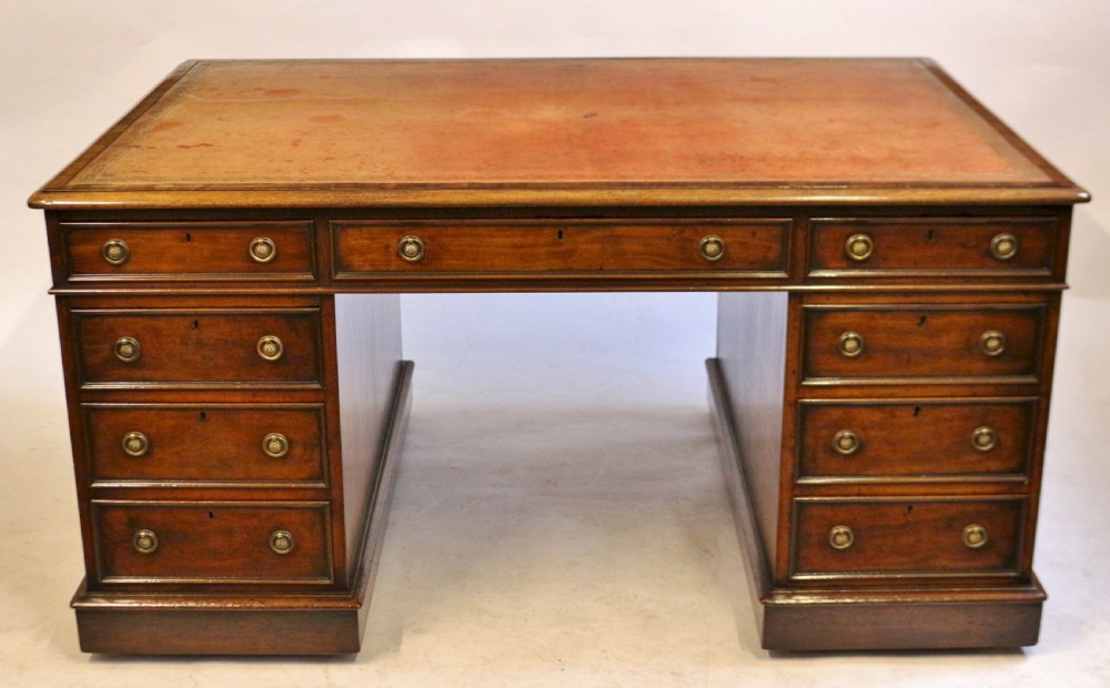 Good Quality Early Victorian Mahogany 3 Part Partners Desk