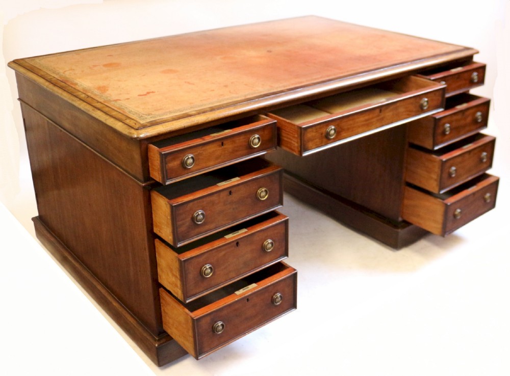 Good Quality Early Victorian Mahogany 3 Part Partners Desk View II