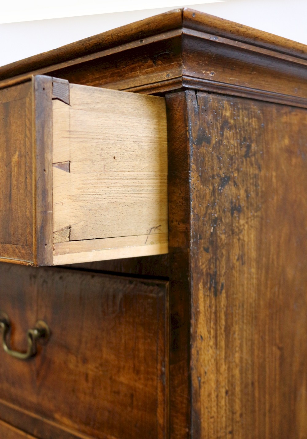 George 11 Figured Walnut Chest on Stand View IX