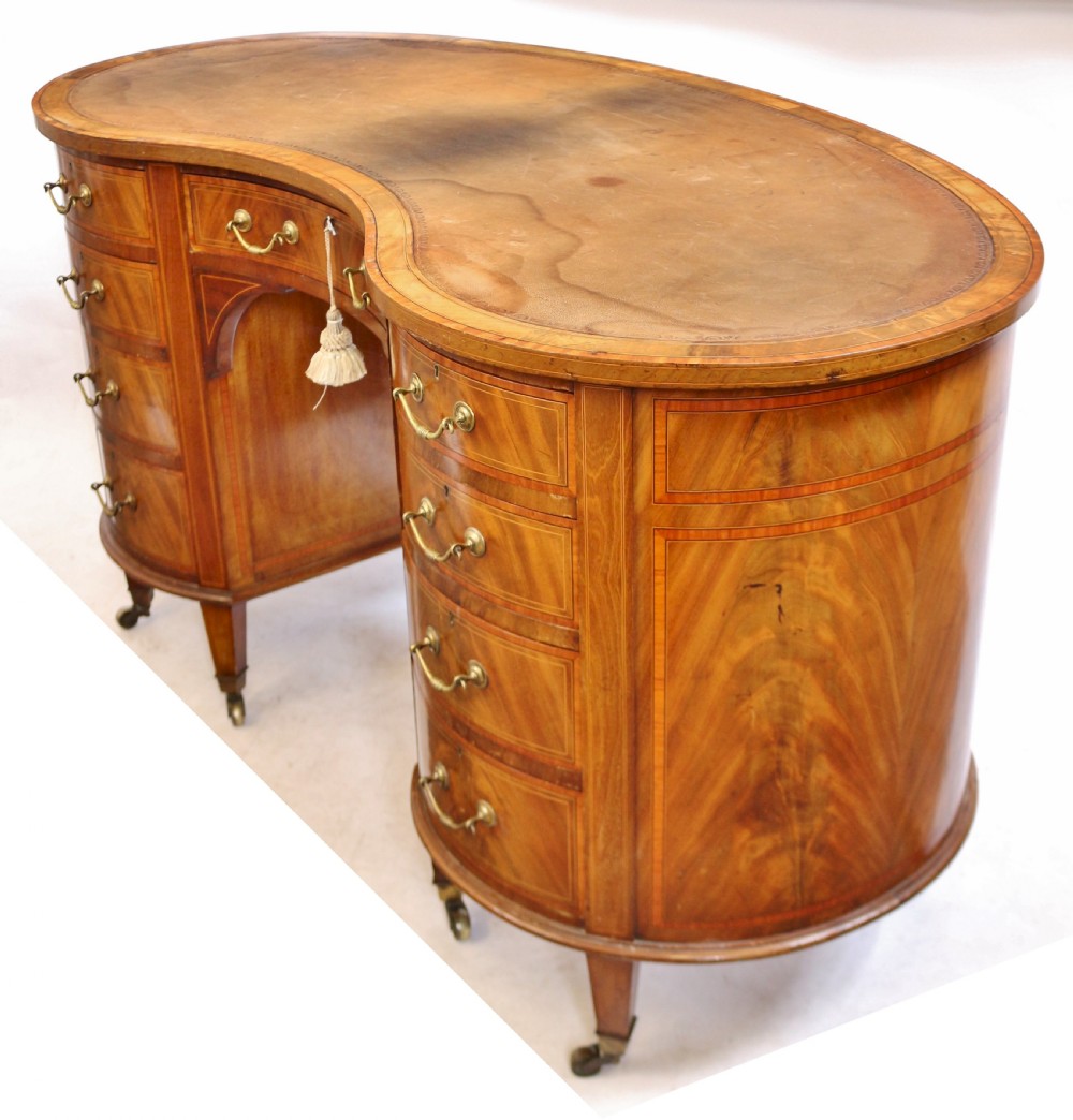 Edwardian Inlaid Figured Mahogany Kidney Shaped Desk View V
