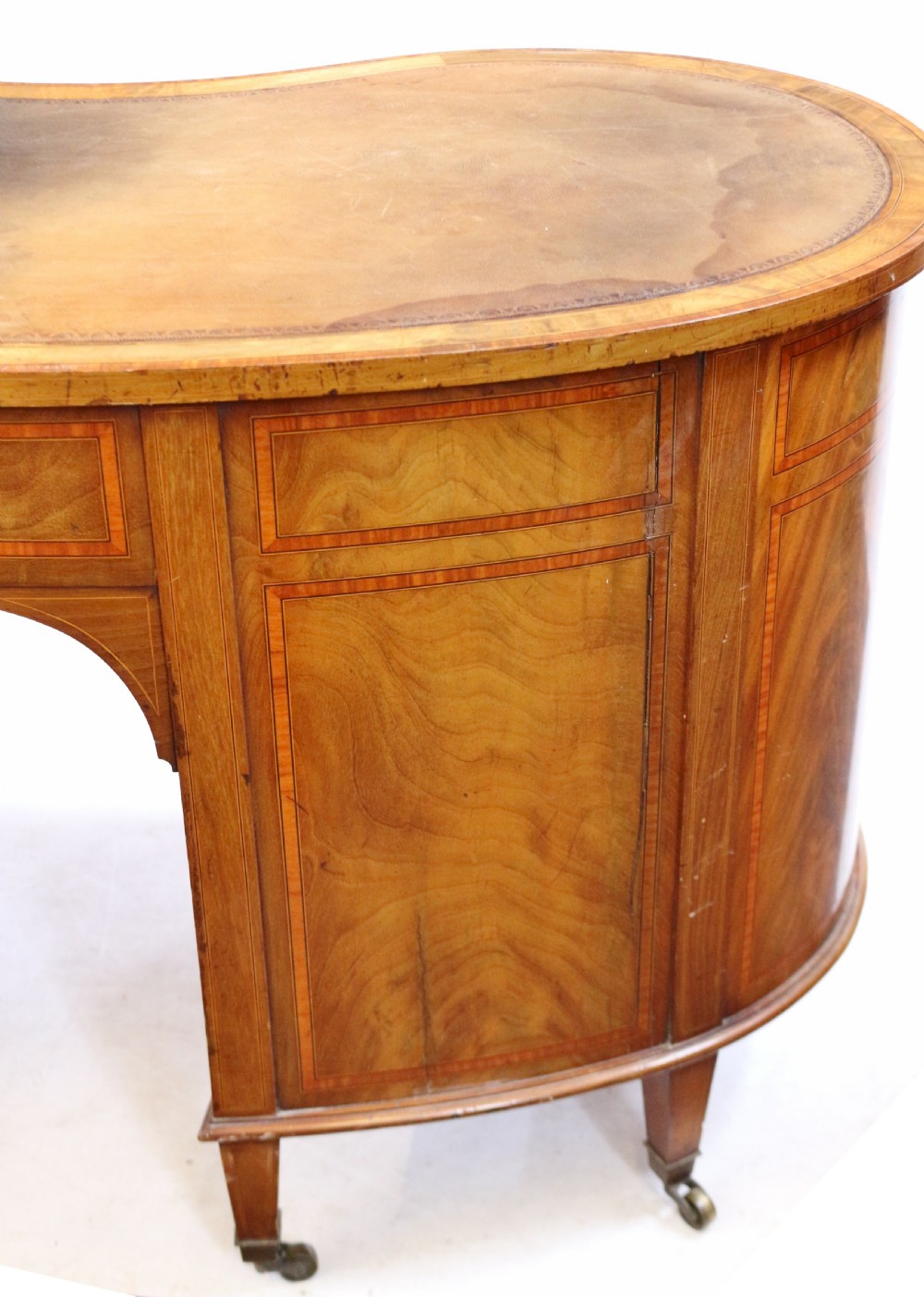 Edwardian Inlaid Figured Mahogany Kidney Shaped Desk View X