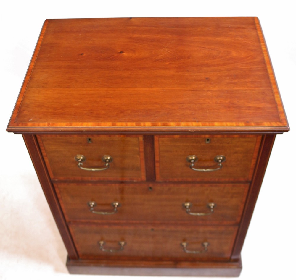Edwardian Good Quality Mahogany Small 4 Drawer Chest by Shoolbred View II