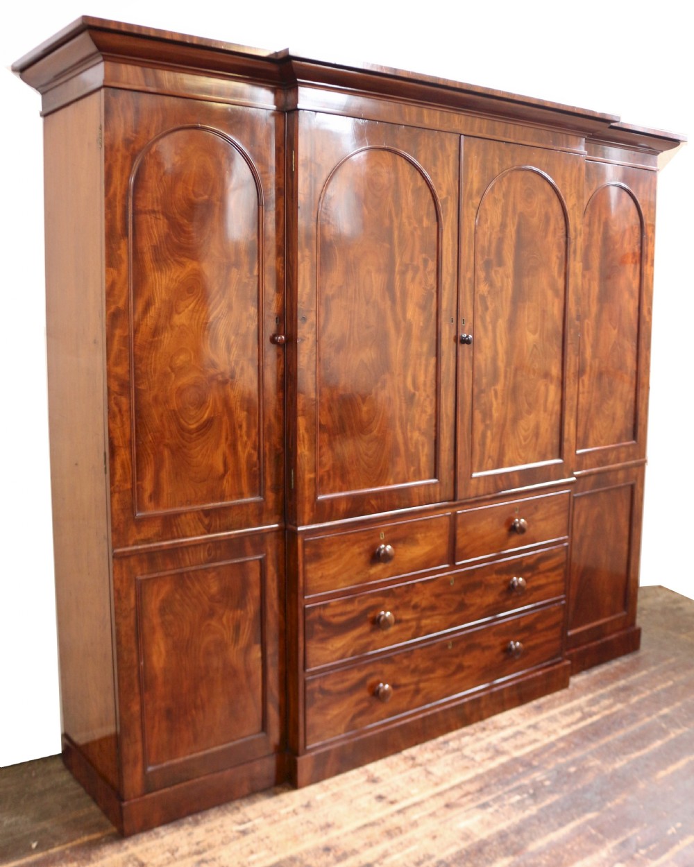 William 1V Figured Mahogany 4 Door Breakfront Wardrobe View III