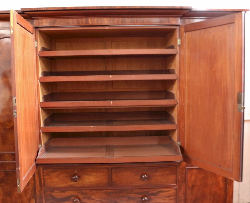 William 1V Figured Mahogany 4 Door Breakfront Wardrobe View V