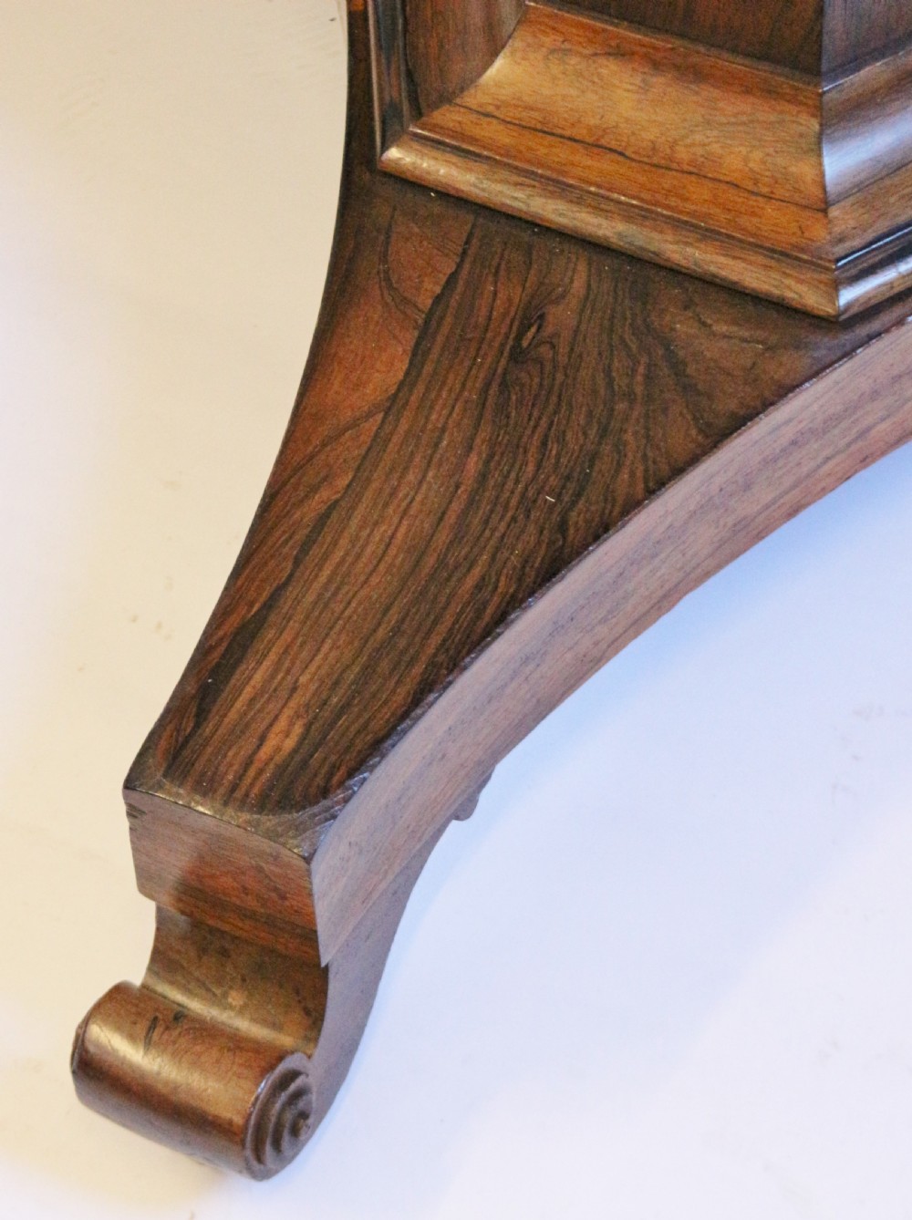 William 1V Rosewood Tilt Top Circular Pedestal Centre Table View VIII