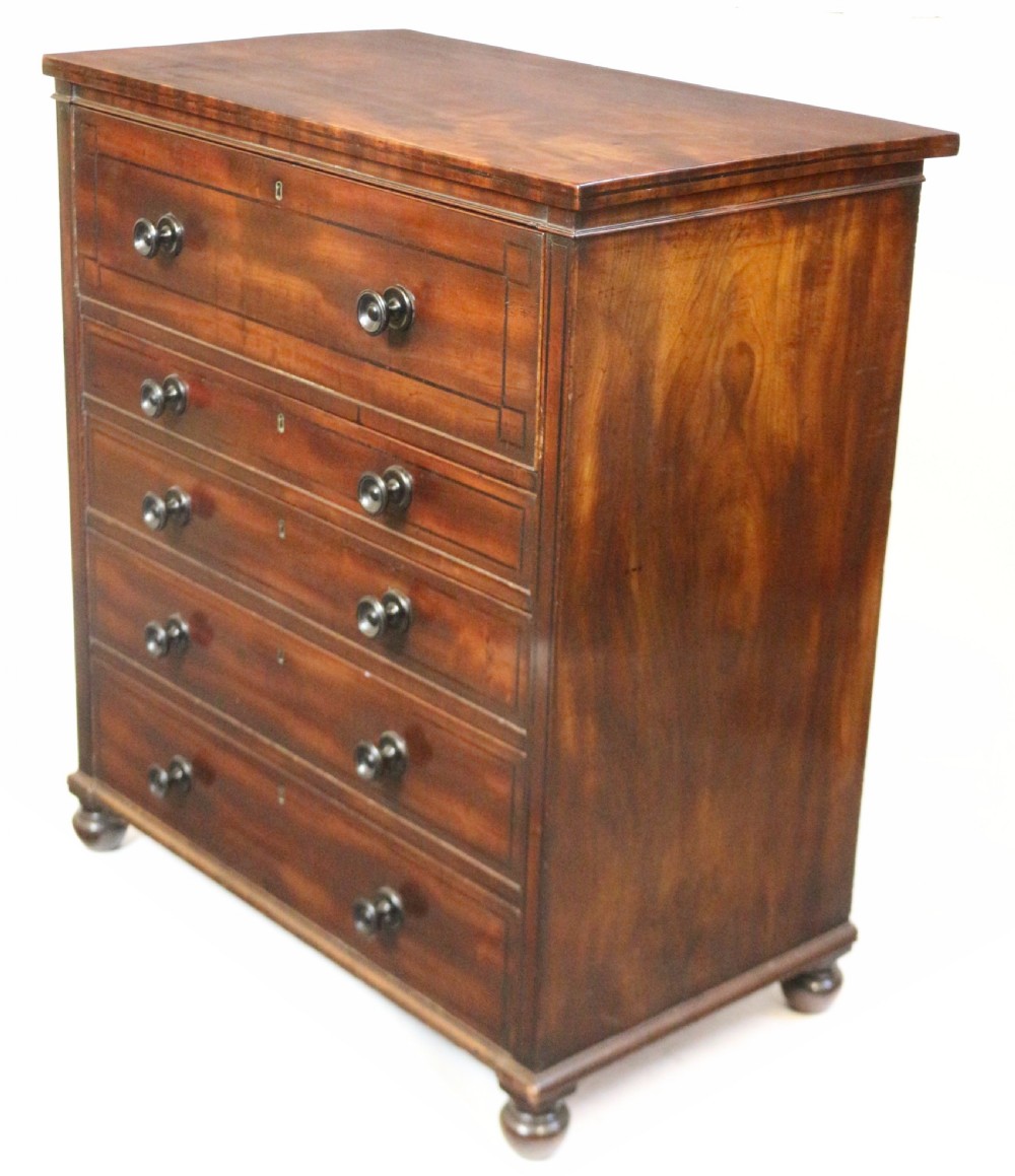 Fine Quality George IV Mahogany Secretaire Chest  View V